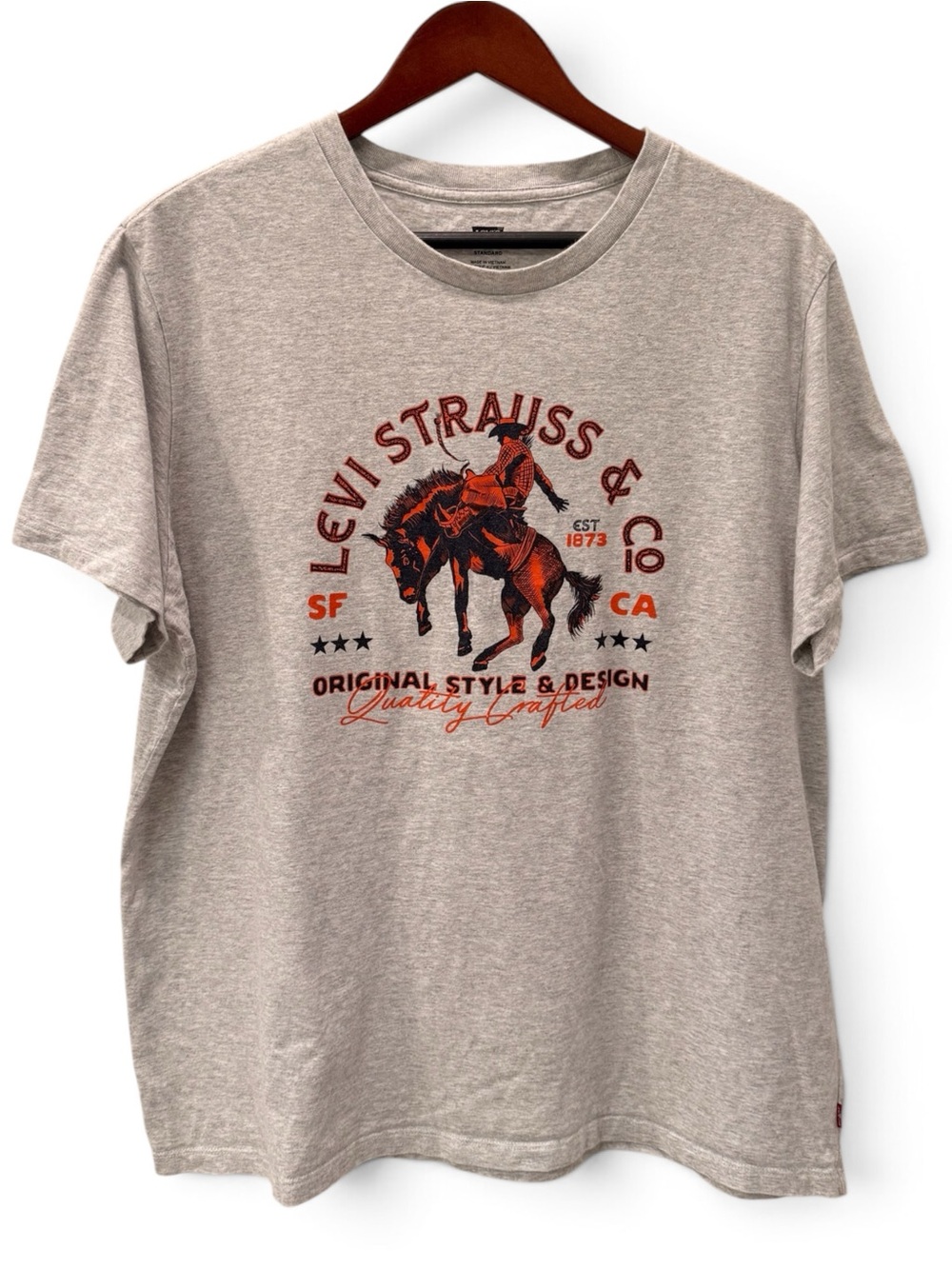 Levi’s Graphic T-Shirt Bundle | Men’s XL | 3 Shirts | Standard & Relaxed Fit - Picture 8 of 9
